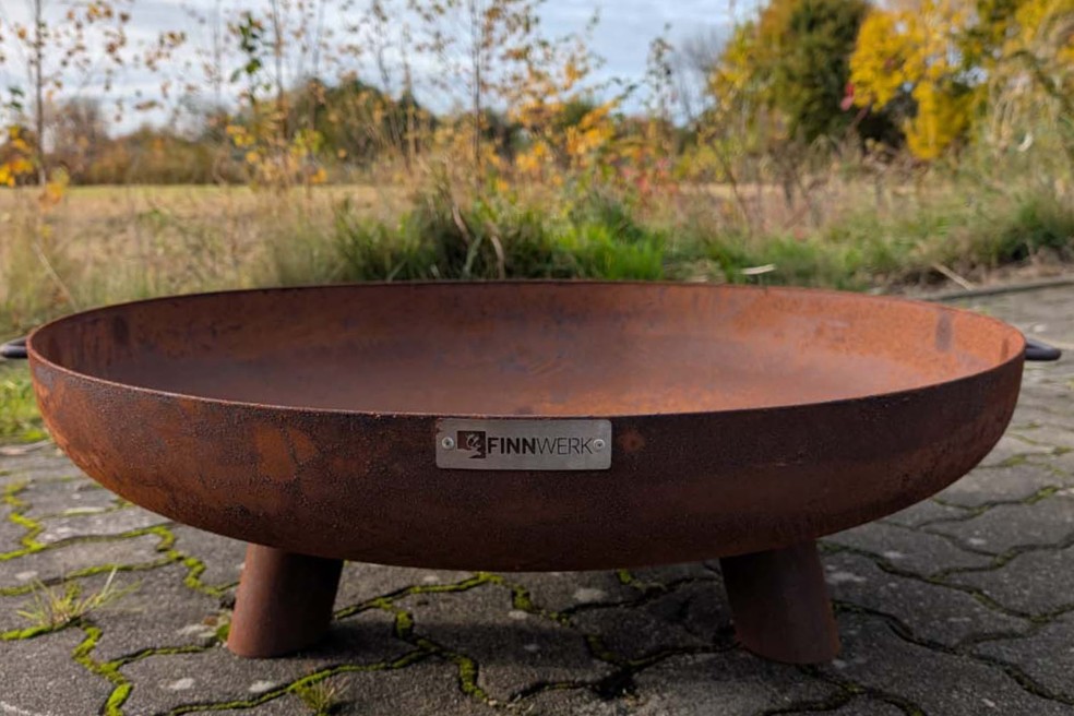 Feuerschale HARRI Rustikal Fehlproduktion Standbeine Vollansicht Outlet