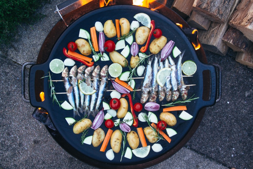 Leckeres Muurikka Gericht mit Fisch und Gemüse