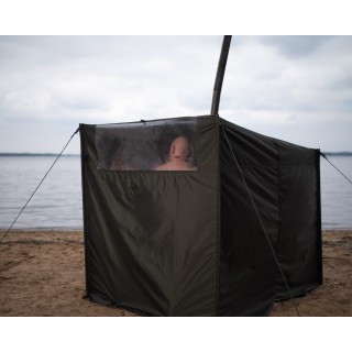Savotta hiisi 2 sauna zelt fenster.jpg