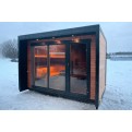 Vorschaubild: Blocksauna Element Choice - Dreibanksystem in Winterlandschaft